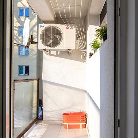 W Sercu Powisla, Balkon, Klimatyzacja, Wifi, Brak Tv 华沙 外观 照片
